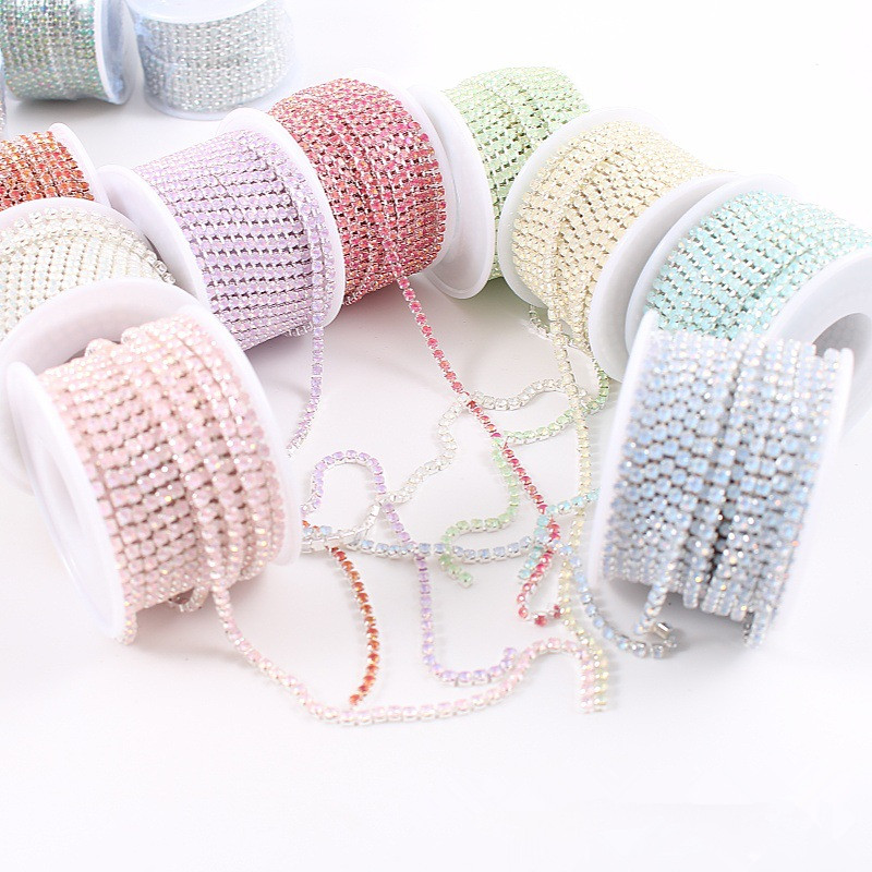 Protein Bar Box - NEW 5Yard 2/3mm Claw Rhinestone Chain