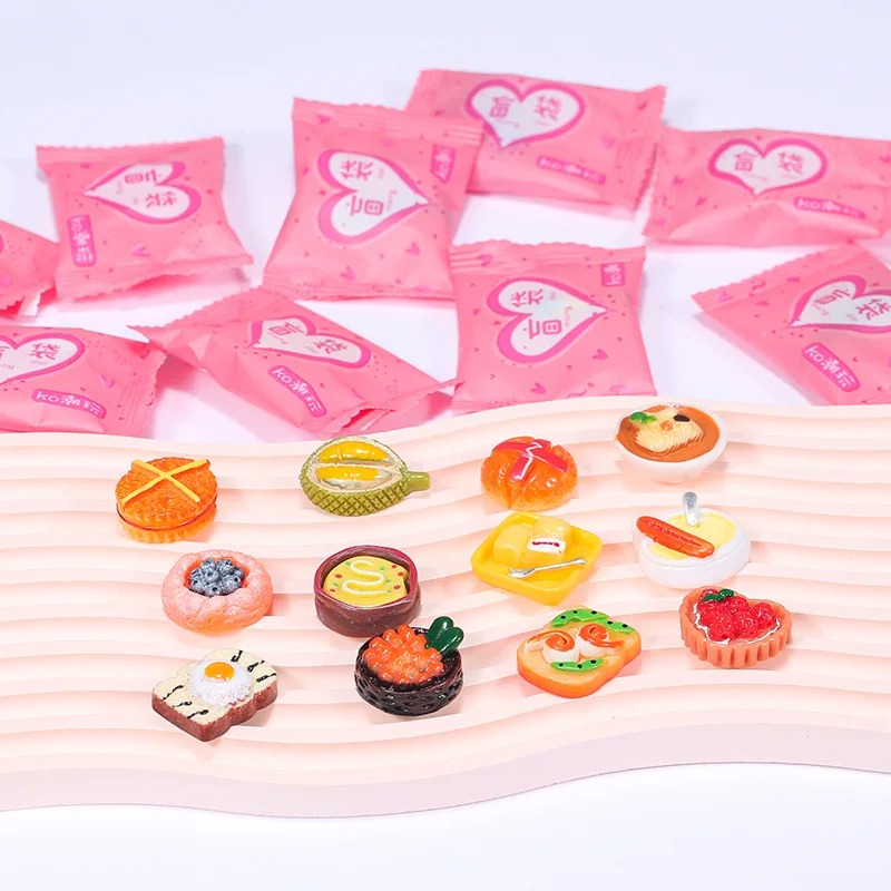 Random Style Bag Miniature Foo - Food Drink Snacks recension och pris